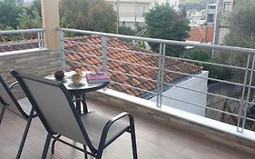 Ayra Rooms Aliveri